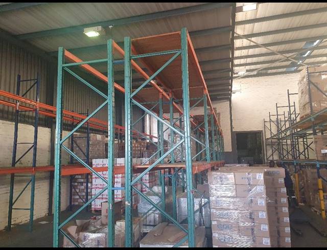 INDUSTRIAL PROPERTY TO RENT IN HENNOPSPARK